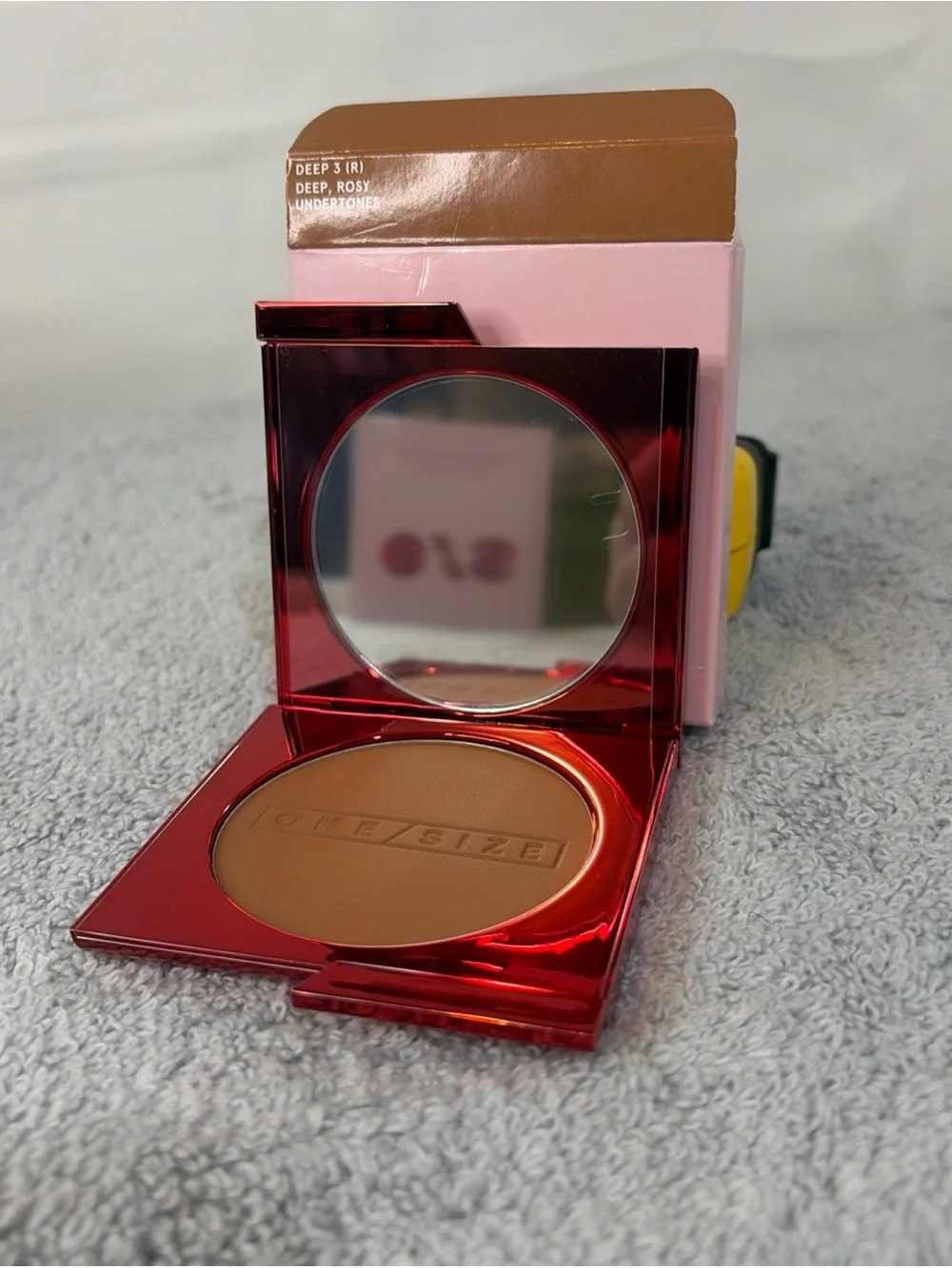 ONE/SIZE versatile makeup